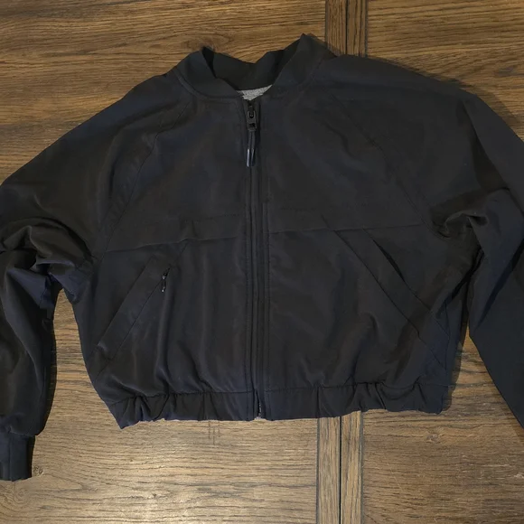 Athleta Girls Bomber Jacket Fall Sporty Crop Size 7 - Picture 6 of 8
